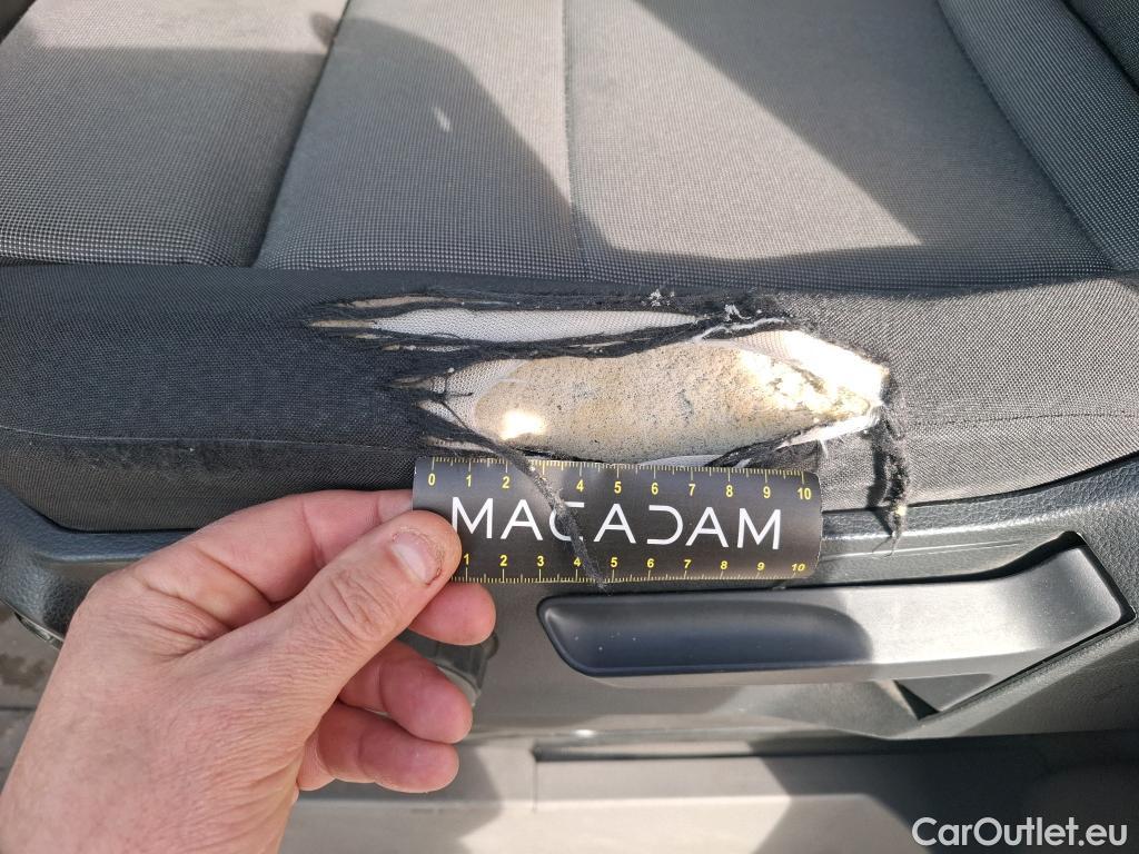  Volkswagen  Crafter  Fourgon e- 35 Fourgon mittellang Hochdach FWD 35kWh BVA #30