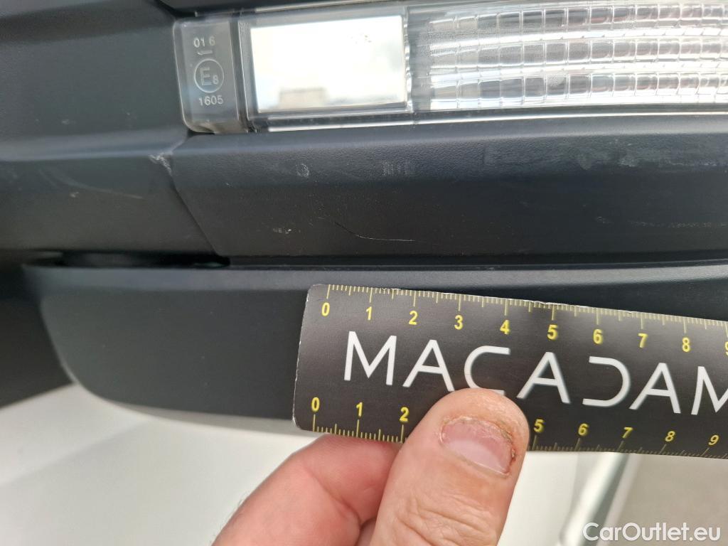  Volkswagen  Crafter  Fourgon e- 35 Fourgon mittellang Hochdach FWD 35kWh BVA #100