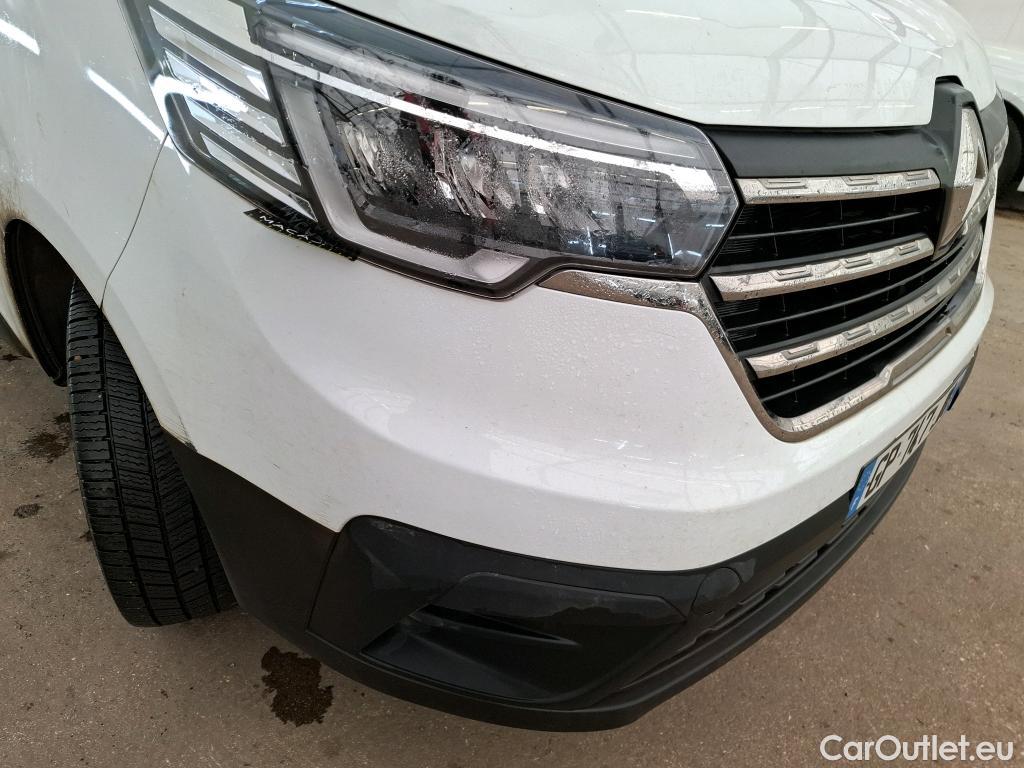  Renault  Trafic  III Fourgon L2H1 3T Grand Confort 2.0 dCi 130CV BVM6 E6d #26