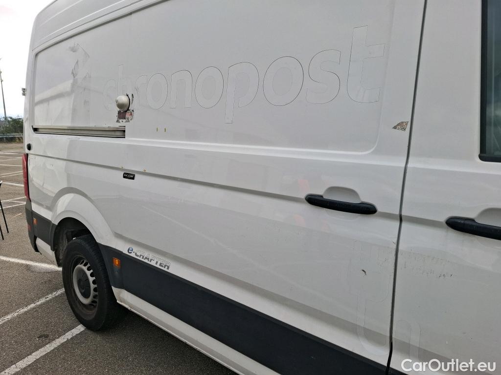  Volkswagen  Crafter  Fourgon e- 35 Fourgon mittellang Hochdach FWD 35kWh BVA #31