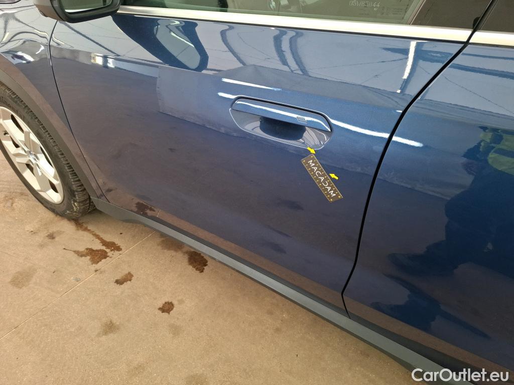  Bmw  iX 1 BMW iX1 / 2022 / 5P / SUV xDrive30 Business Design #33