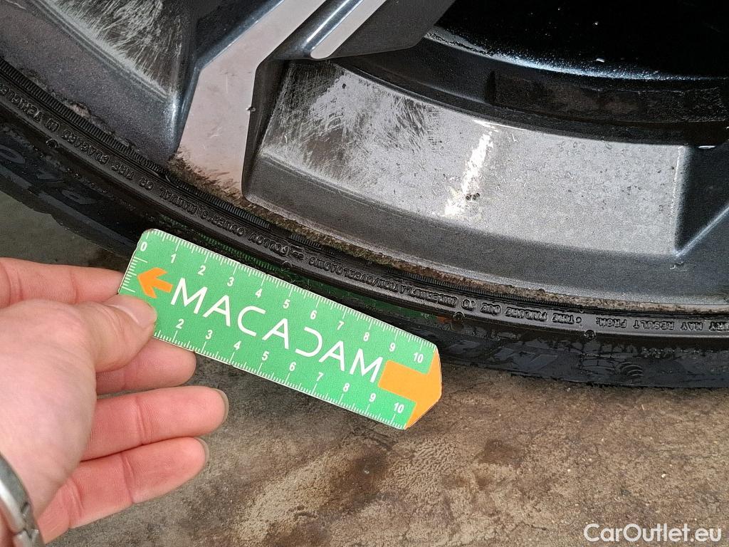  Audi  A3 AUDI  Sportback / 2020 / 5P / Berline 35 TFSI 150 MHEV S Tronic S Line #16