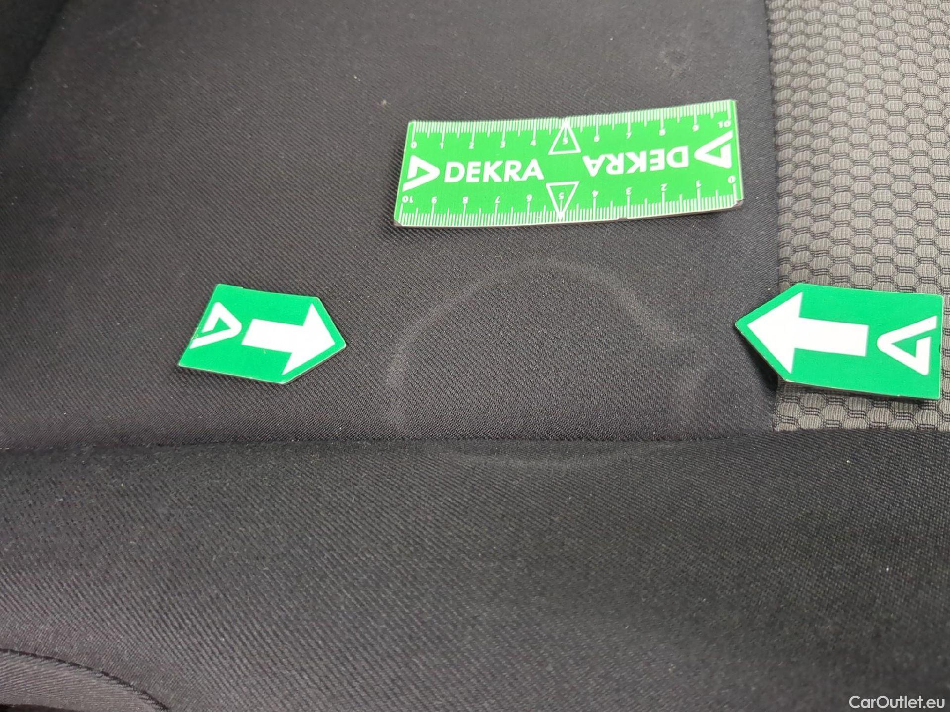  Renault  Kangoo  II Express Extra (Série Spéciale) 1.5 dCi 95CV BVM6 E6dT #24