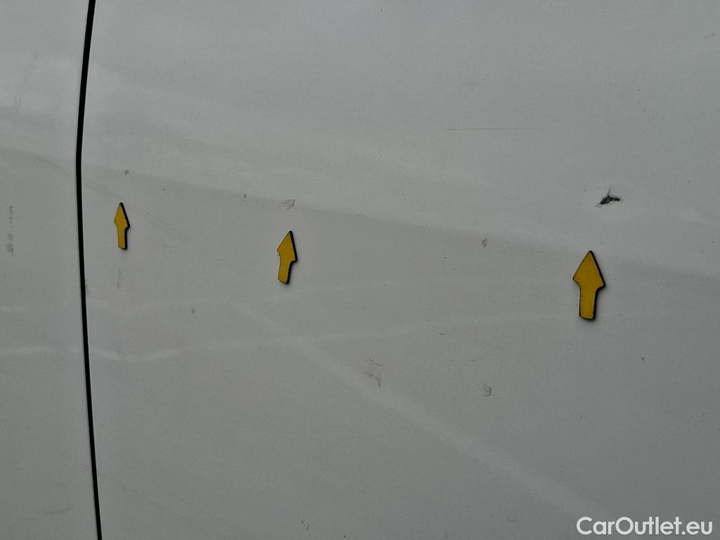  Volkswagen  Crafter  Fourgon e- 35 Fourgon mittellang Hochdach FWD 35kWh BVA #16