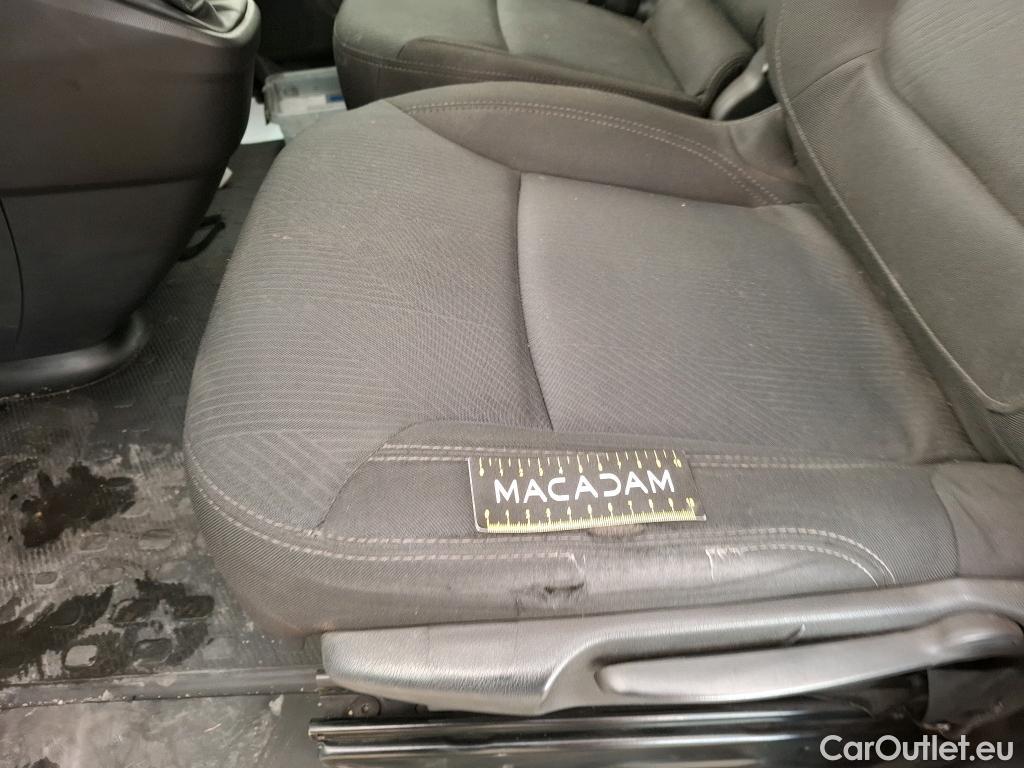  Renault  Trafic  III Fourgon L2H1 3T Grand Confort 2.0 dCi 130CV BVM6 E6d #11