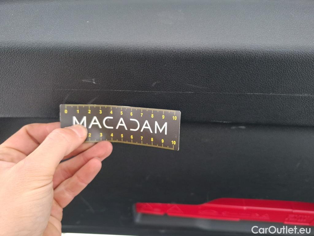  Bmw  iX 1 BMW iX1 / 2022 / 5P / SUV xDrive30 Business Design #16