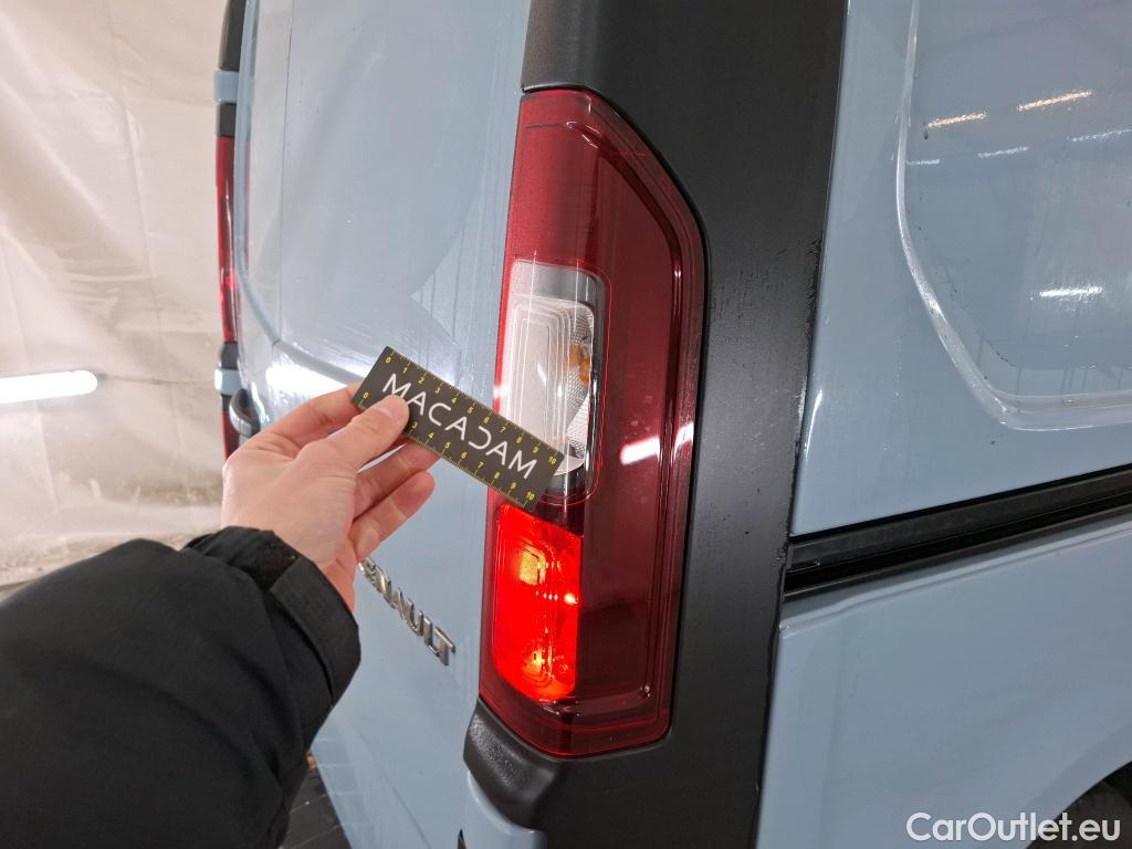  Renault  Trafic RENAULT  / 2021 / 4P / Fourgon tôlé FG L1H1 2T8 advance Blue dCi 110 - 24 #4