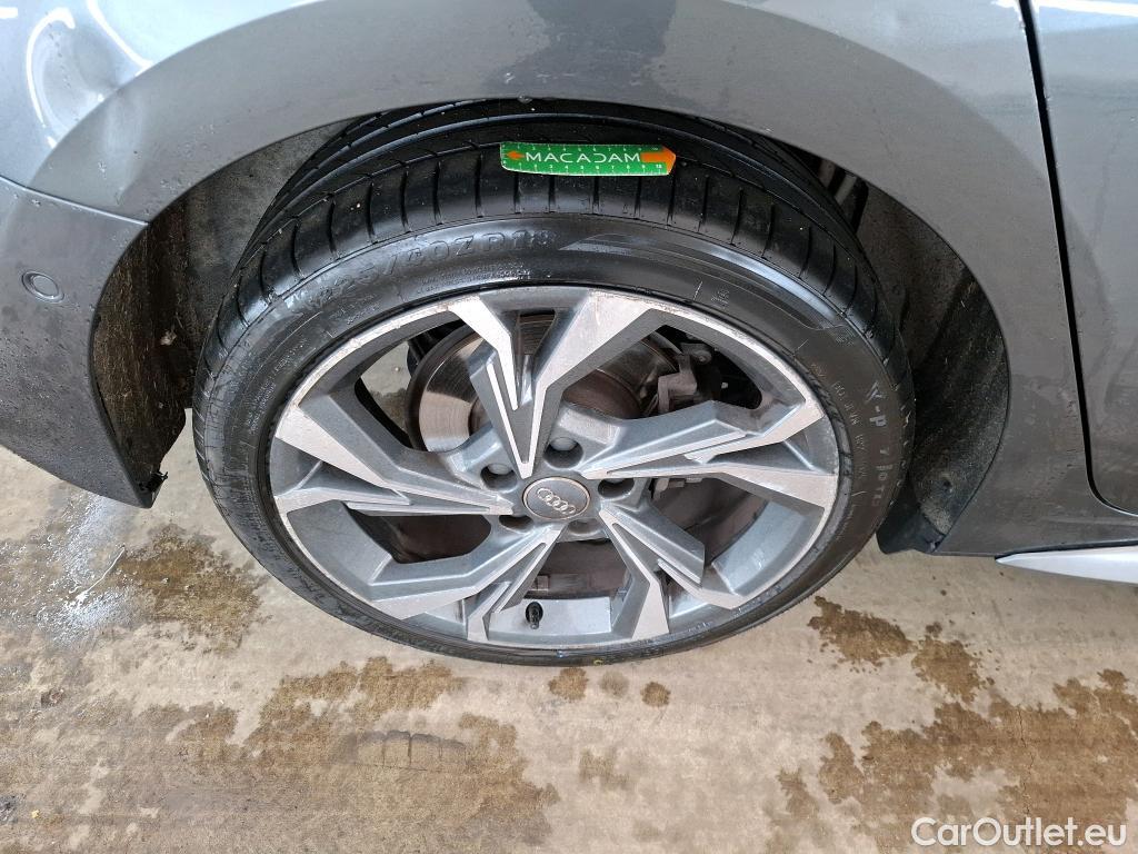  Audi  A3 AUDI  Sportback / 2020 / 5P / Berline 35 TFSI 150 MHEV S Tronic S Line #57