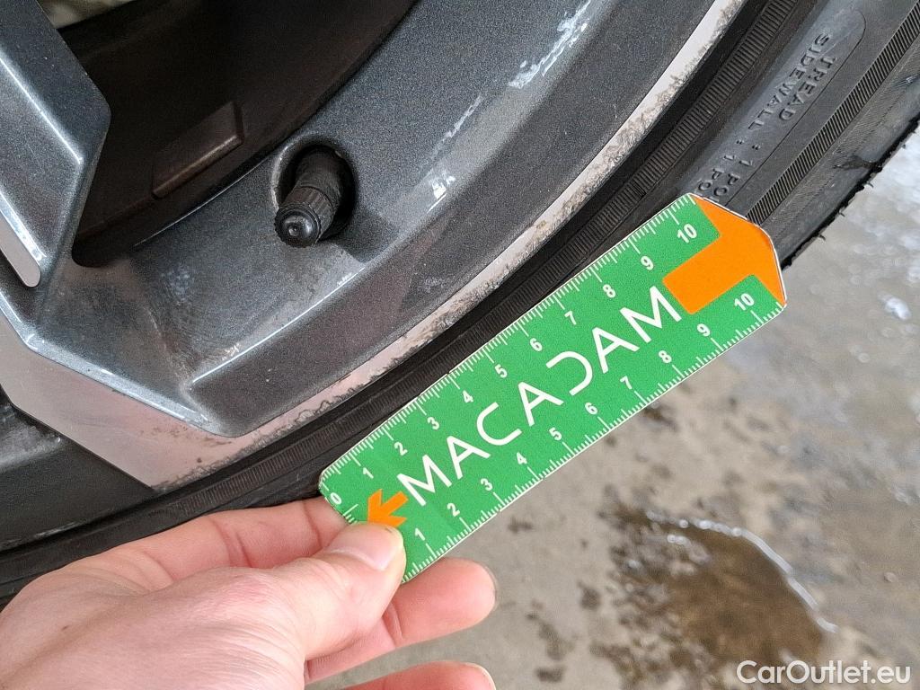  Audi  A3 AUDI  Sportback / 2020 / 5P / Berline 35 TFSI 150 MHEV S Tronic S Line #55