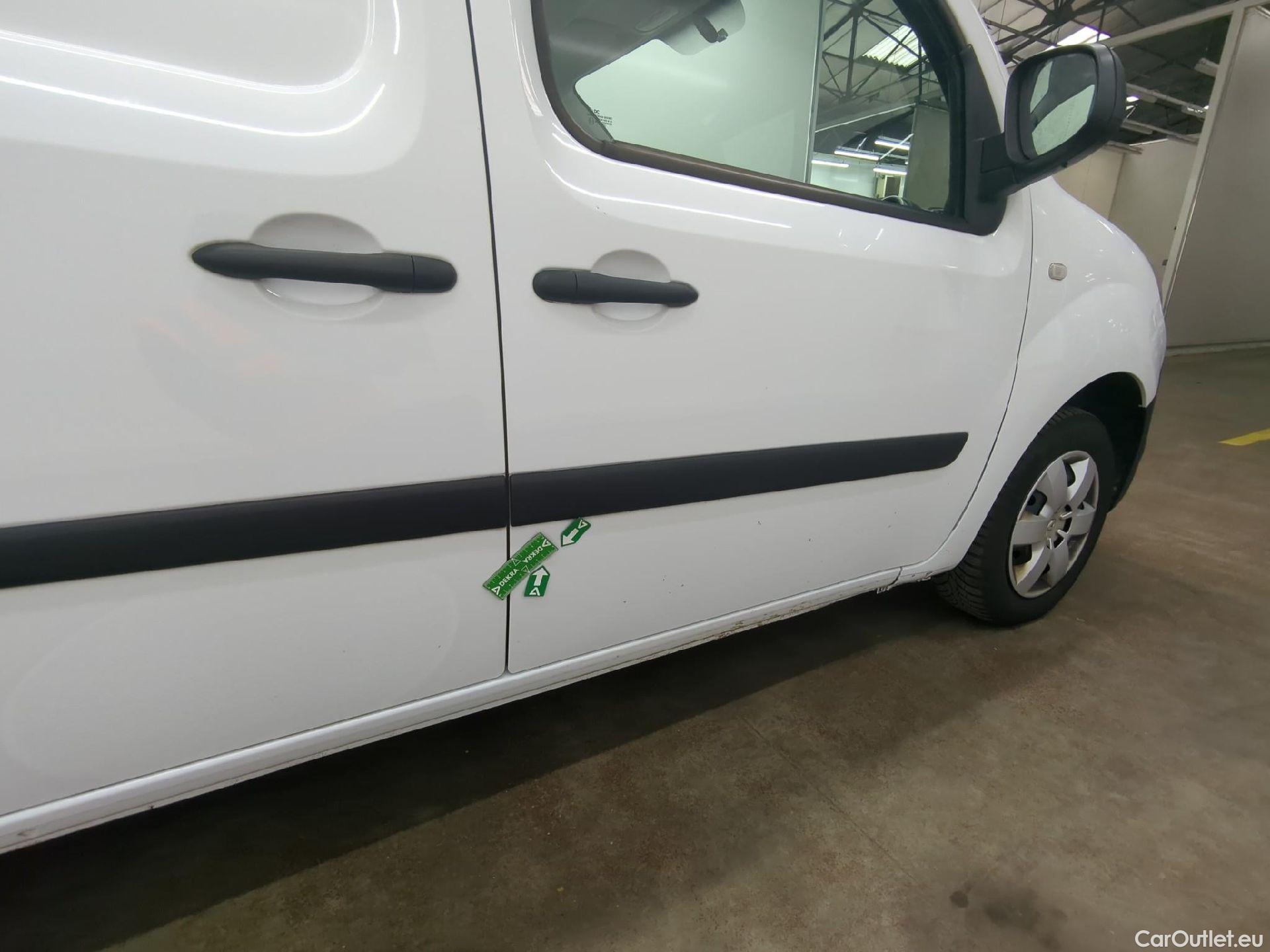  Renault  Kangoo  II Express Extra (Série Spéciale) 1.5 dCi 95CV BVM6 E6dT #21