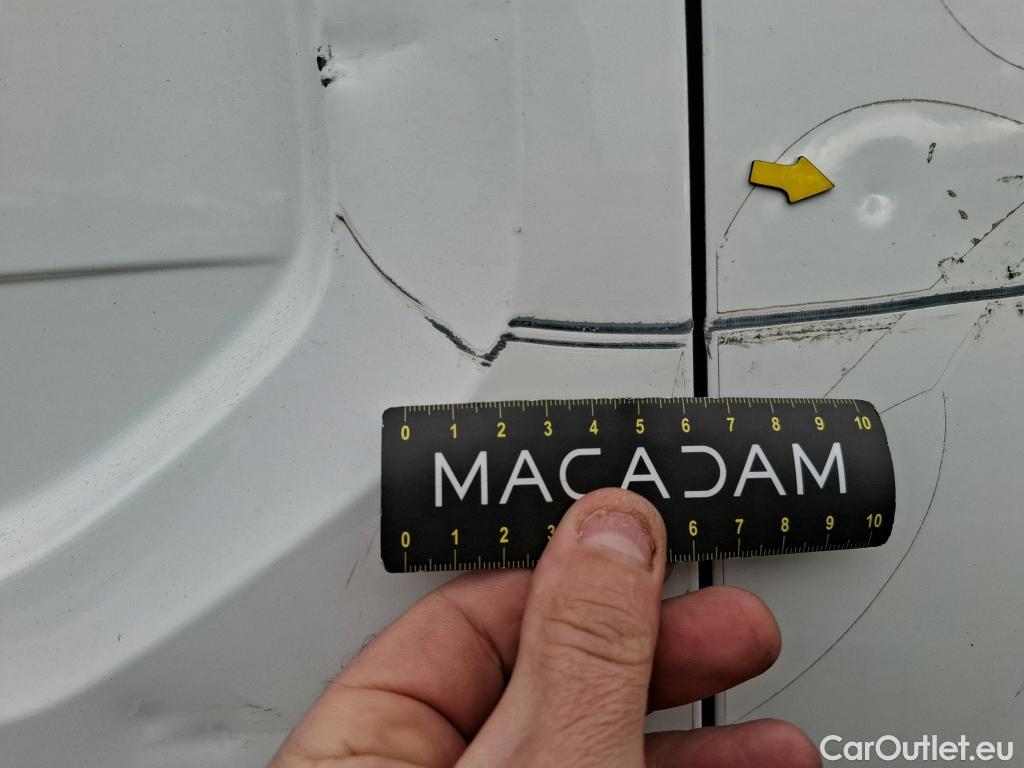  Volkswagen  Crafter  Fourgon e- 35 Fourgon mittellang Hochdach FWD 35kWh BVA #19