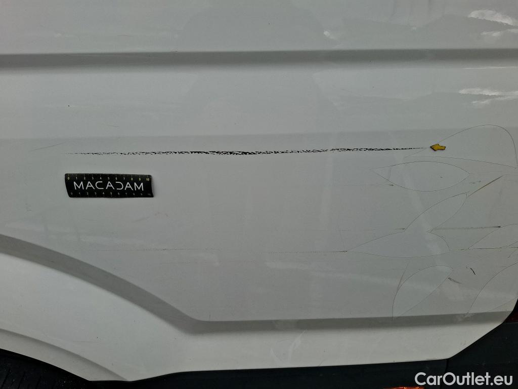  Volkswagen  Crafter  Fourgon e- 35 Fourgon mittellang Hochdach FWD 35kWh BVA #18