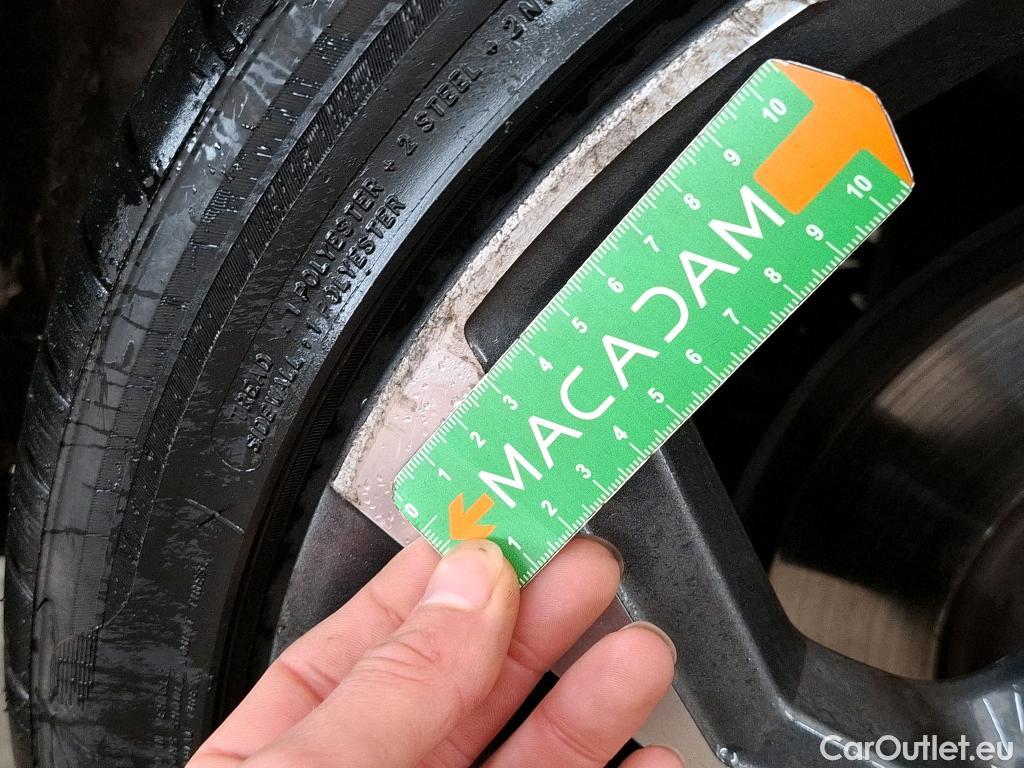  Audi  A3 AUDI  Sportback / 2020 / 5P / Berline 35 TFSI 150 MHEV S Tronic S Line #64