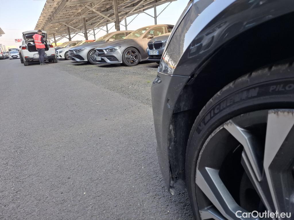  Audi  A3 AUDI  Sportback / 2020 / 5P / Berline 35 TFSI 150 MHEV S Tronic S Line #49