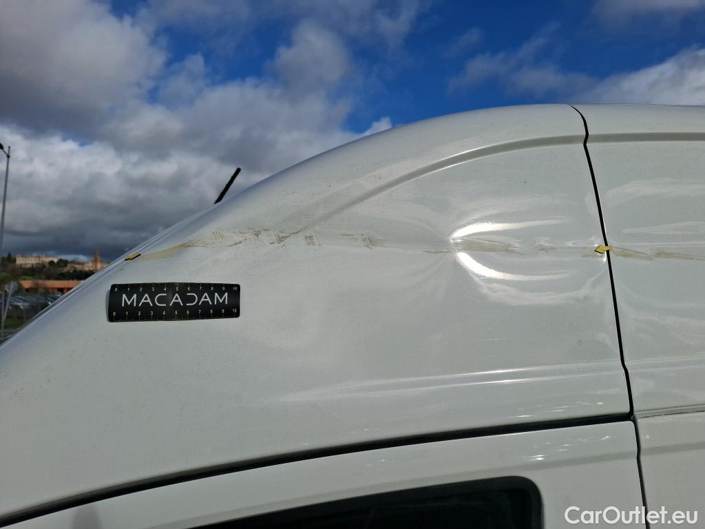  Volkswagen  Crafter  Fourgon e- 35 Fourgon mittellang Hochdach FWD 35kWh BVA #28