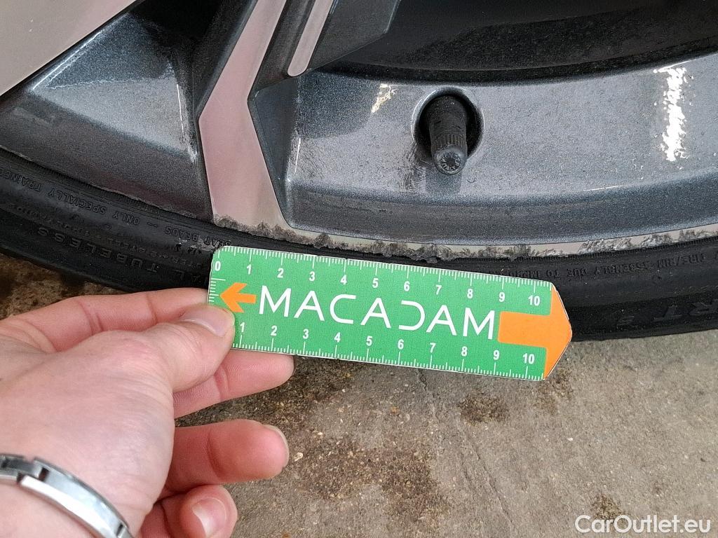  Audi  A3 AUDI  Sportback / 2020 / 5P / Berline 35 TFSI 150 MHEV S Tronic S Line #7