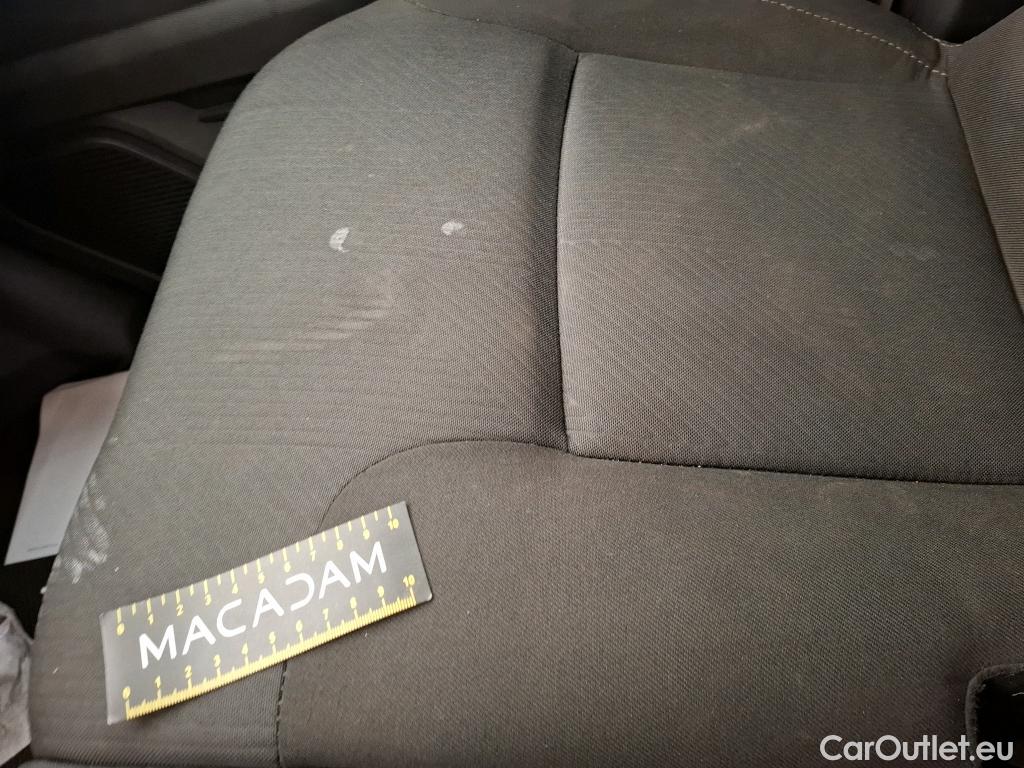  Renault  Trafic  III Fourgon L2H1 3T Grand Confort 2.0 dCi 130CV BVM6 E6d #30