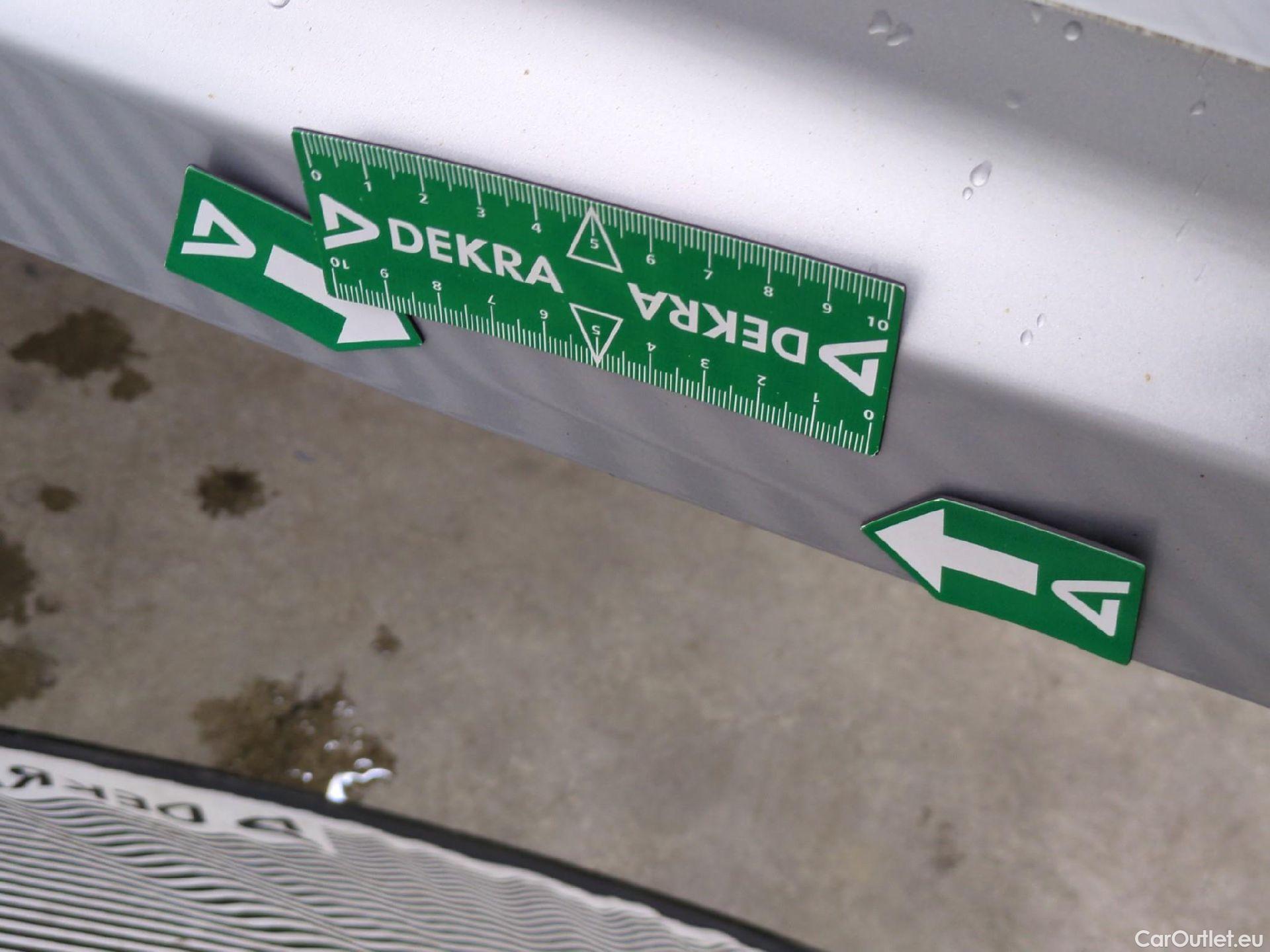  Ford  Transit  Custom/Tourneo Custom Combi 310 L1 Trend 2.0 TDCi 130CV BVM6 E6 #27