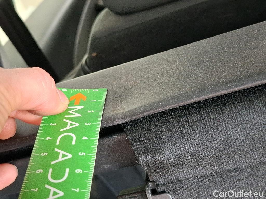  Citroen  C4 Grand Picasso /Spacetourer Shine 1.5 BlueHDi 130CV BVA8 E6d Vo Repeint en Rouge / Teinte SIV Blanc Banquise. #39