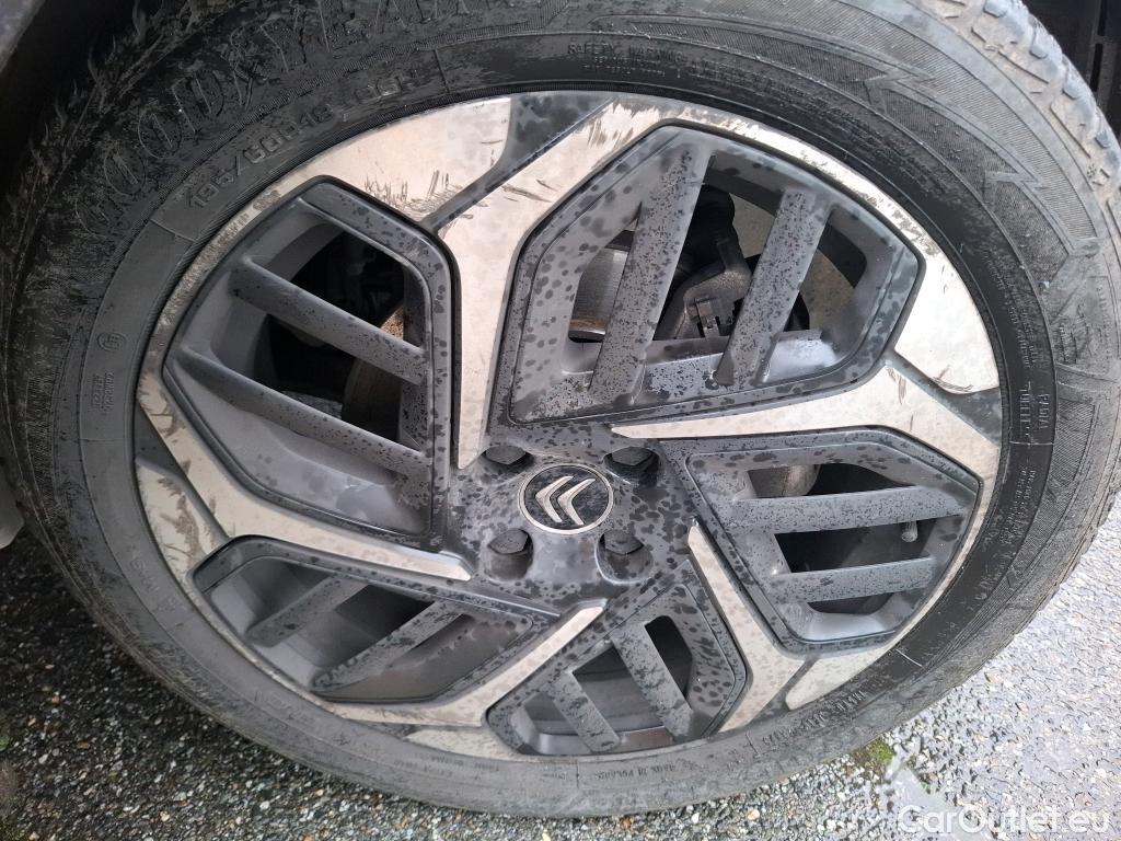  Citroen  C4 CITROEN  / 2020 / 5P / Berline PureTech 130 S&S EAT8 Shine #17