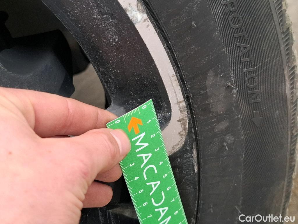  Citroen  C4 Grand Picasso /Spacetourer Shine 1.5 BlueHDi 130CV BVA8 E6d Vo Repeint en Rouge / Teinte SIV Blanc Banquise. #28