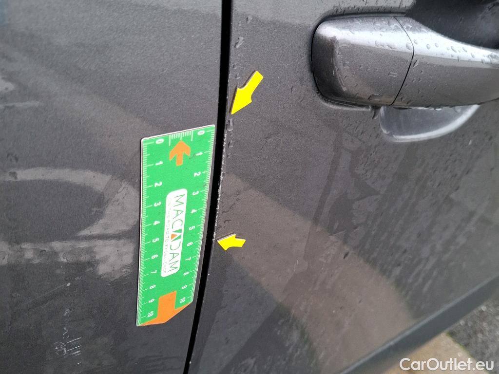  Citroen  C4 CITROEN  / 2020 / 5P / Berline PureTech 130 S&S EAT8 Shine #50