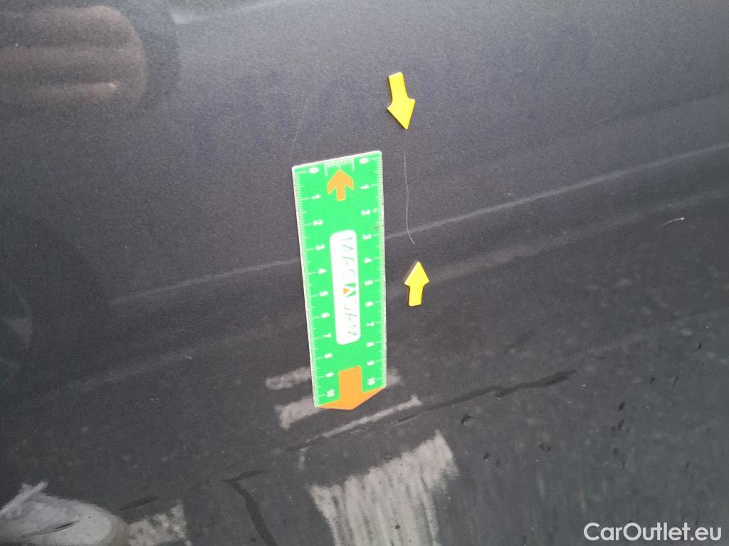  Citroen  C4 CITROEN  / 2020 / 5P / Berline PureTech 130 S&S EAT8 Shine #58