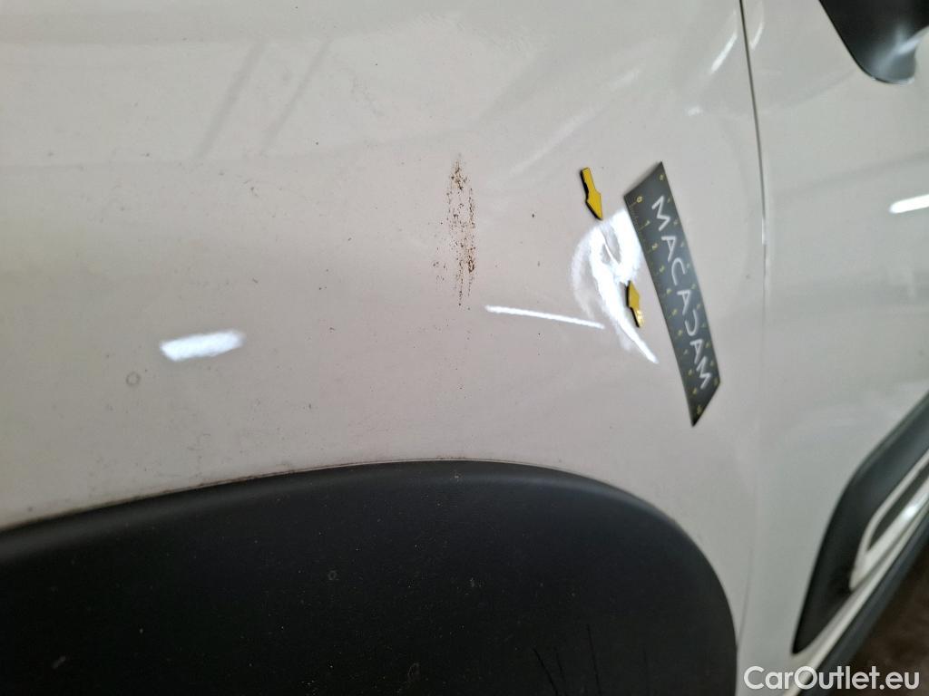  Citroen  C3  Shine Business 1.2 PureTech 110CV BVM6 E6d #18