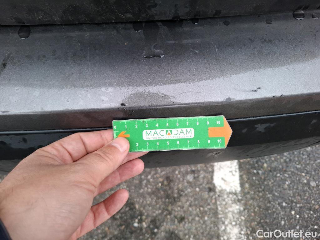  Citroen  C4 CITROEN  / 2020 / 5P / Berline PureTech 130 S&S EAT8 Shine #9