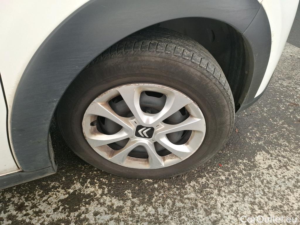  Citroen  C3  Feel Business 1.2 PureTech 80CV BVM5 E6d #16