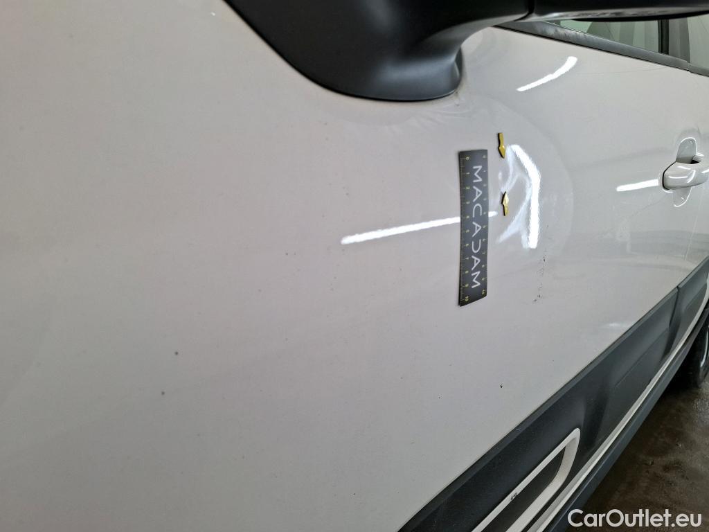  Citroen  C3  Shine Business 1.2 PureTech 110CV BVM6 E6d #19