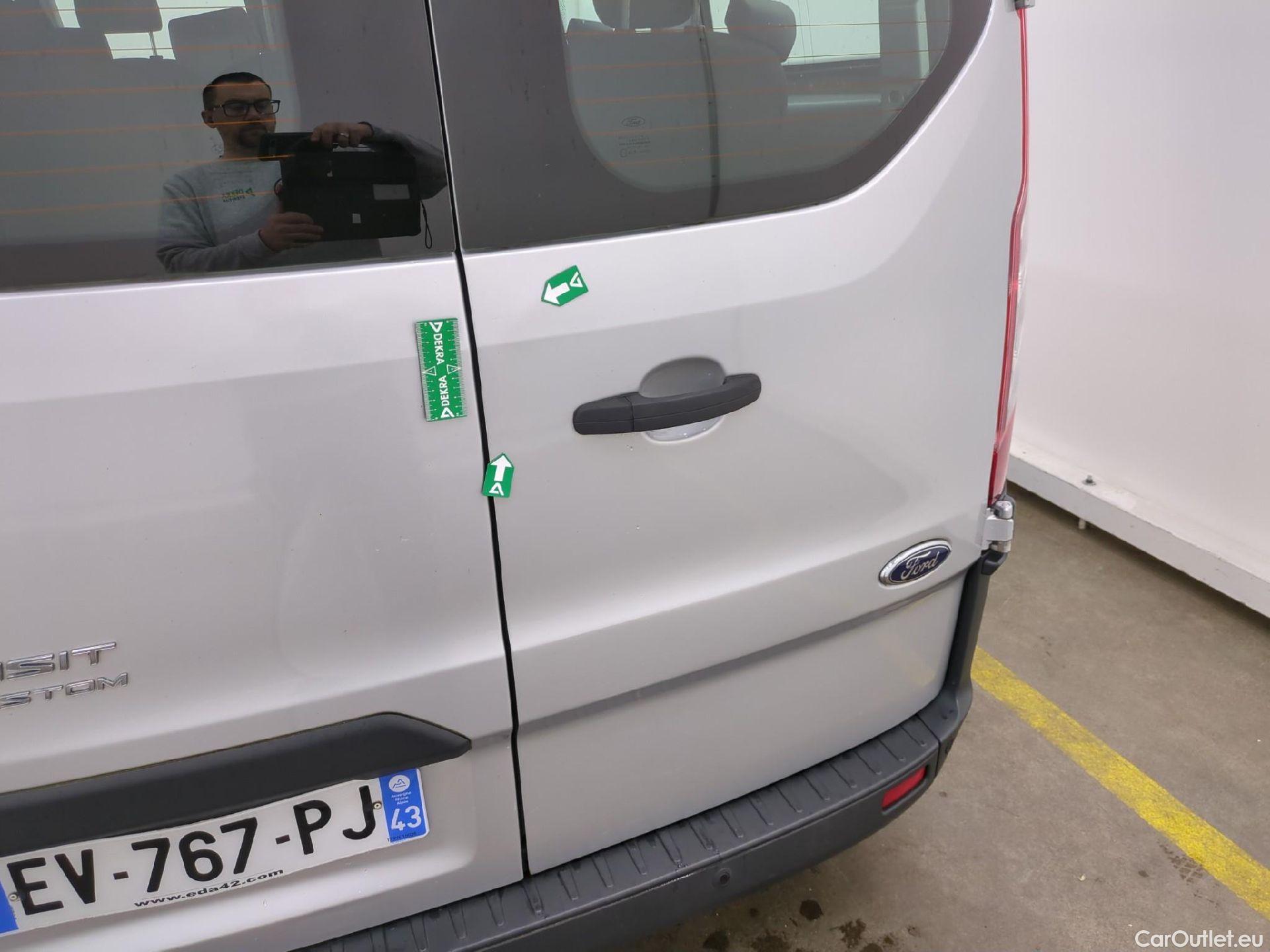  Ford  Transit  Custom/Tourneo Custom Combi 310 L1 Trend 2.0 TDCi 130CV BVM6 E6 #25