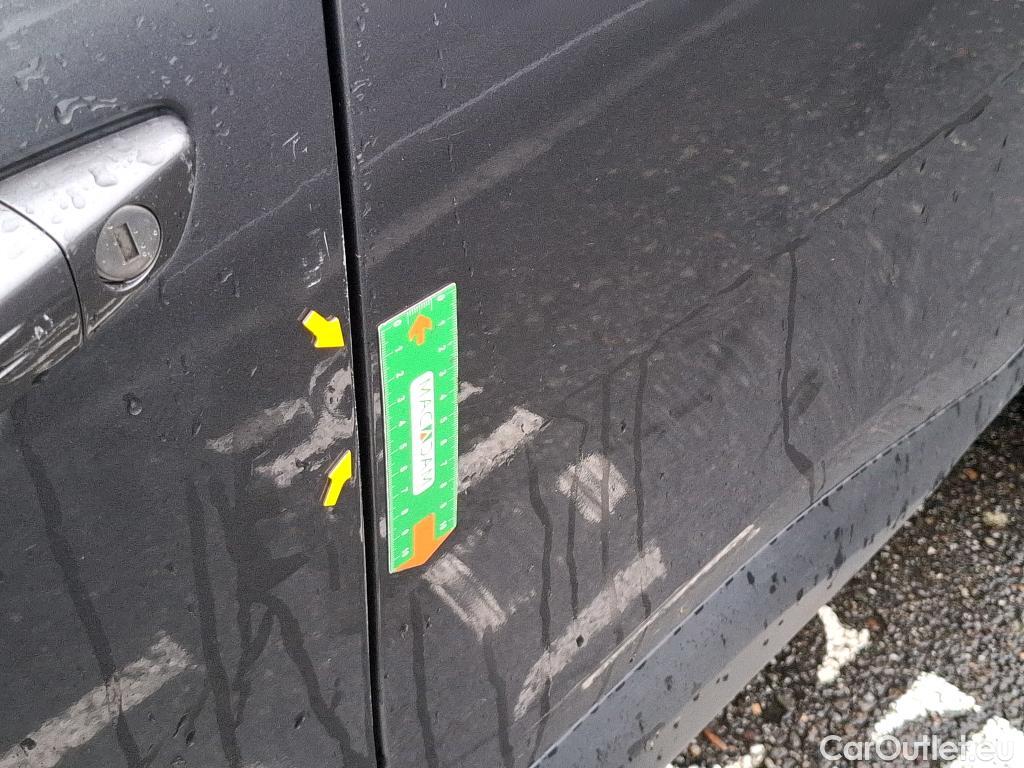  Citroen  C4 CITROEN  / 2020 / 5P / Berline PureTech 130 S&S EAT8 Shine #28