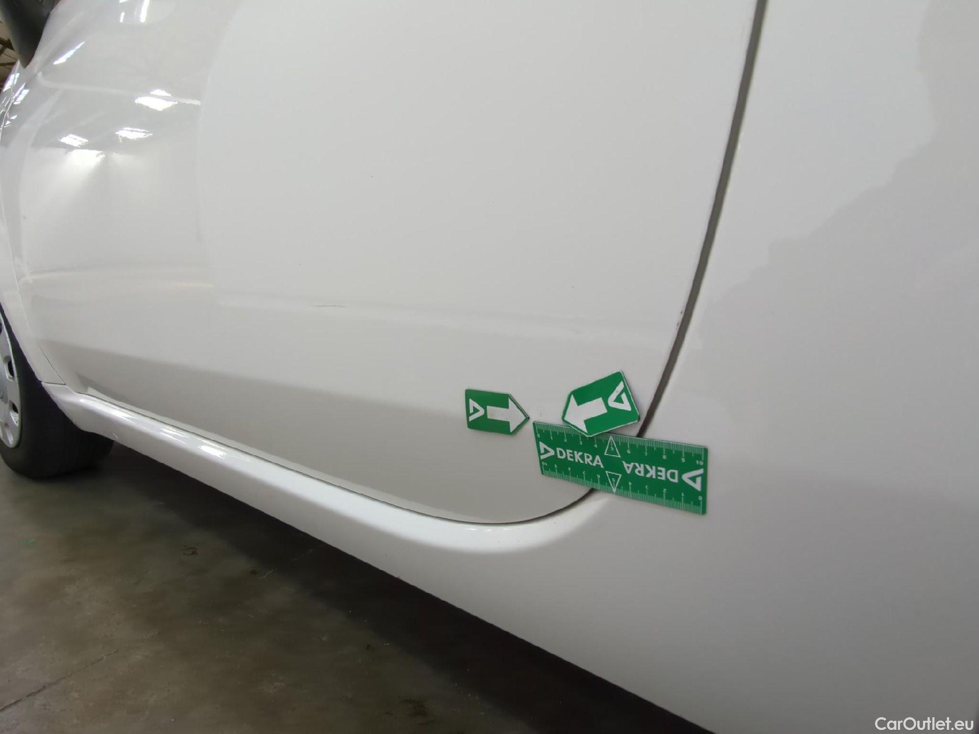  Fiat  500 FIAT  / 2015 / 3P / Berline Hybrid 1.0 BSG 70 ch Pack Con Tec #6