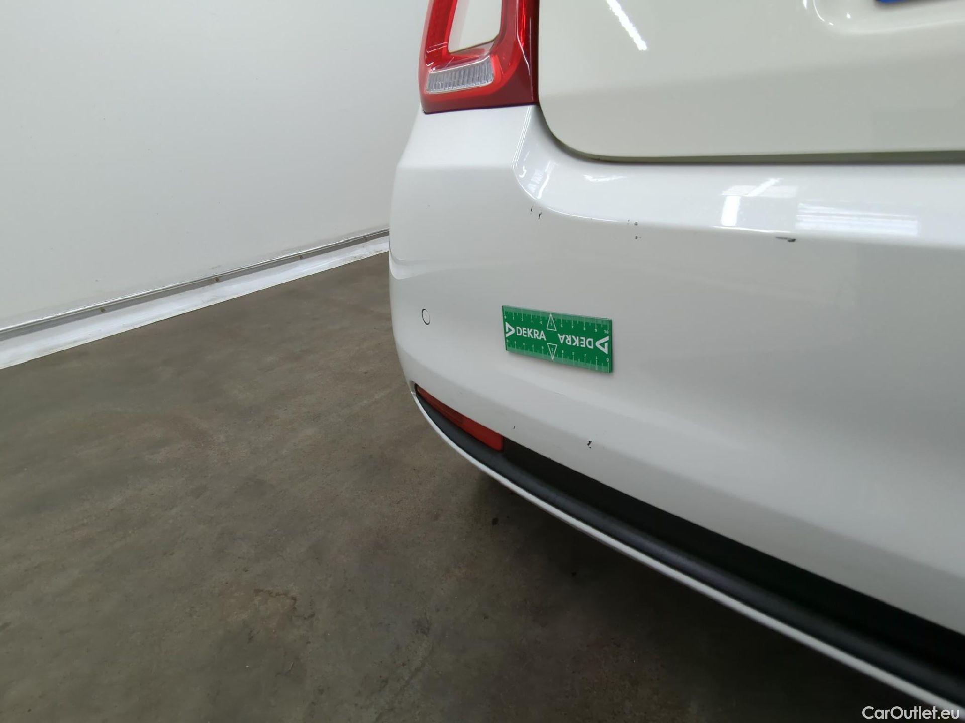  Fiat  500 FIAT  / 2015 / 3P / Berline Hybrid 1.0 BSG 70 ch Pack Con Tec #9