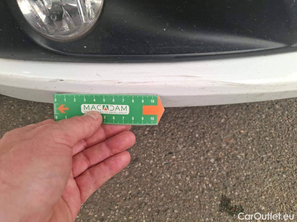  Peugeot  208 PEUGEOT  / 2015 / 5P / Berline &BLUEHDI 100 €6.c S&S ALLURE BUSINESS #16