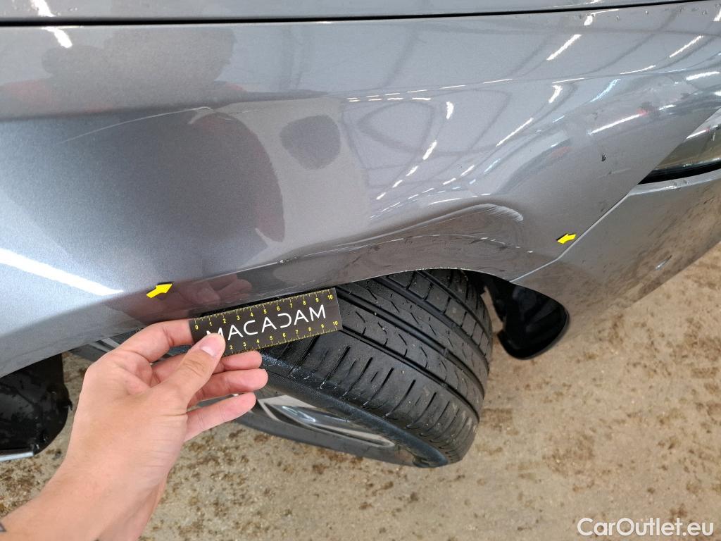  Mercedes  A-Klasse MERCEDES-BENZ Classe A Compact / 2018 / 5P / Berline A 200 d Business Line 8G-DCT #2