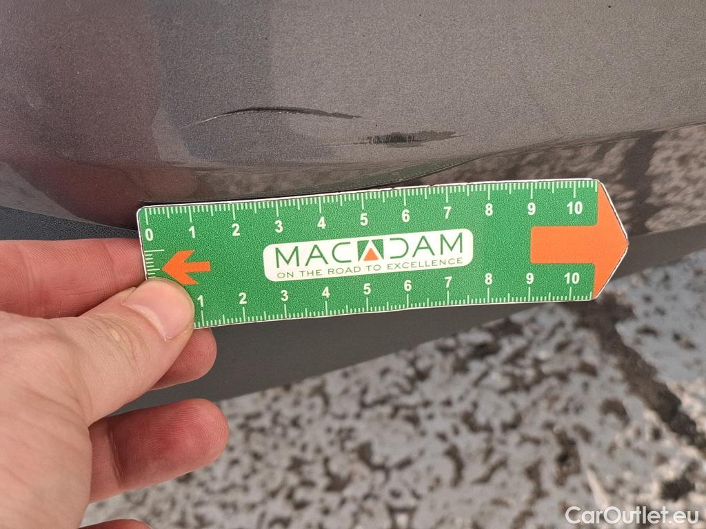  Mercedes  CLA-Klasse MERCEDES-BENZ CLA Coupe / 2019 / 4P / Coupé CLA 180 Business Line BA7 #5