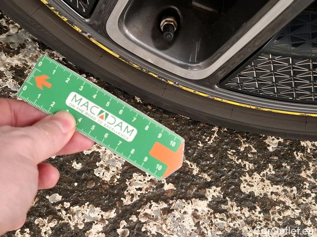  Mini  Cooper MINI Mini / 2014 / 3P / Berline  SE Finition Yours 184 ch BVA #20