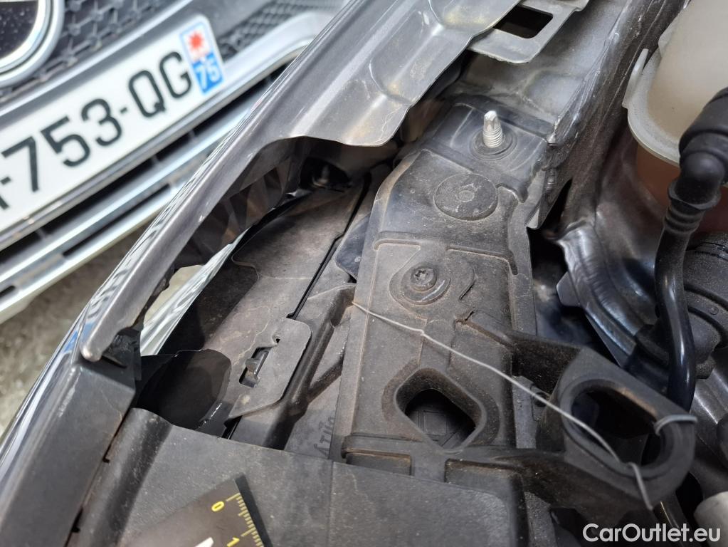  Mercedes  A-Klasse MERCEDES-BENZ Classe A Compact / 2018 / 5P / Berline A 200 d Business Line 8G-DCT #36