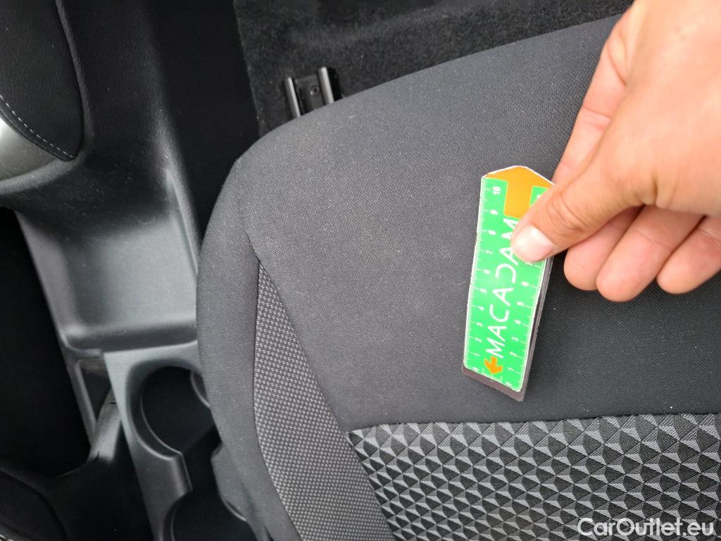  Nissan  Micra NISSAN  / 2016 / 5P / Berline IG-T 92 Business Edition / VO RECONDITIONNE - PHOTOS AVANT RECONDITIONNEMENT #3