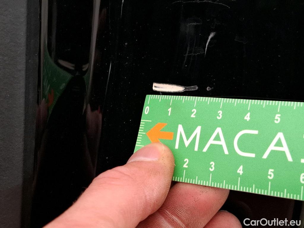  Mercedes  A-Klasse MERCEDES-BENZ Classe A 5p Berline A 180 d AMG Line 7G-DCT #17