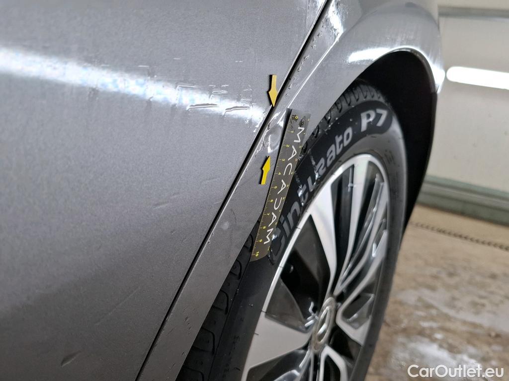  Mercedes  A-Klasse MERCEDES-BENZ Classe A Compact / 2018 / 5P / Berline A 200 d Business Line 8G-DCT #26