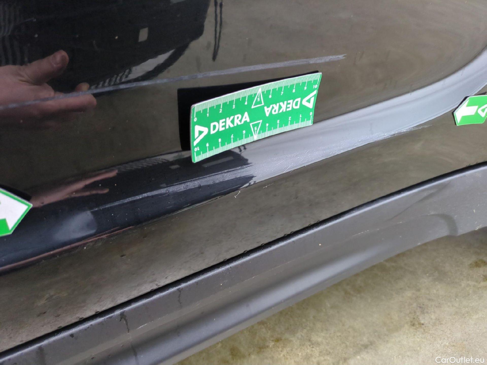  Mini  Countryman MINI  / 2020 / 5P / Crossover Cooper Essential 136 ch BVA7 #37