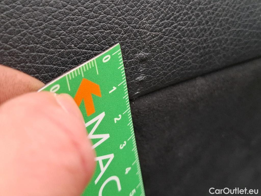  Mercedes  A-Klasse MERCEDES-BENZ Classe A 5p Berline A 180 d AMG Line 7G-DCT #5