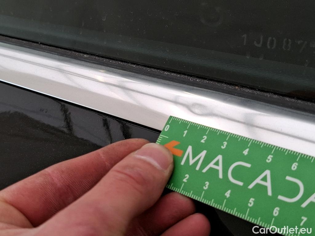  Mercedes  A-Klasse MERCEDES-BENZ Classe A 5p Berline A 180 d AMG Line 7G-DCT #7