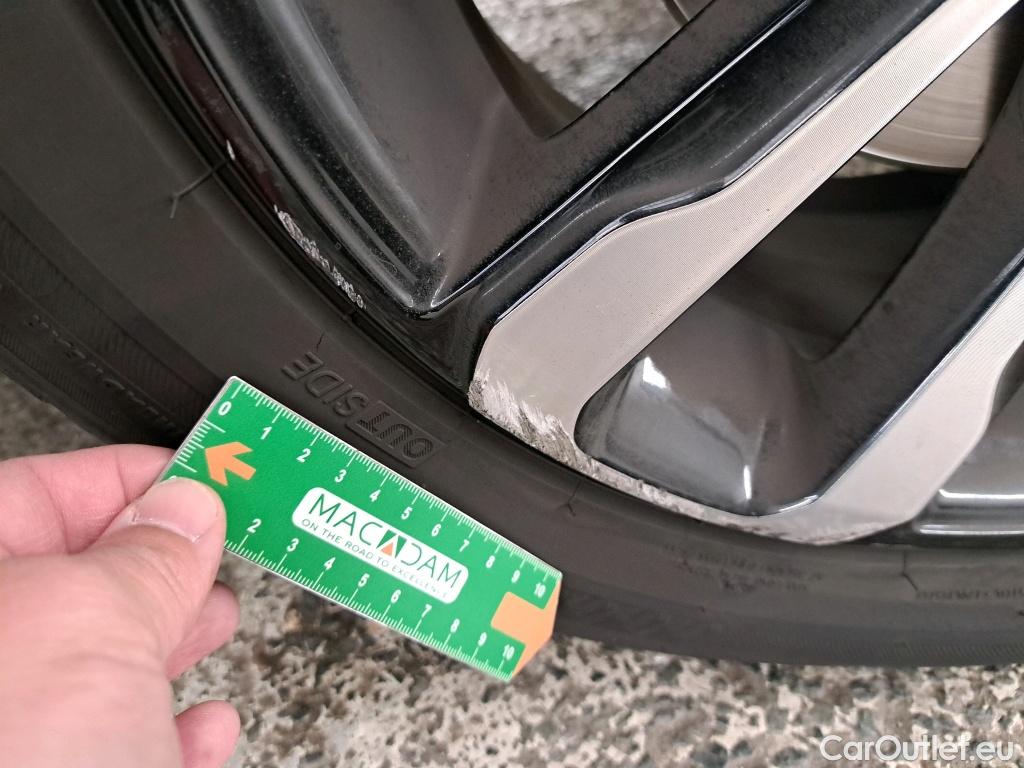  Opel  Crossland  X Business Elegance 1.2 Turbo 110CV BVM6 E6d #14