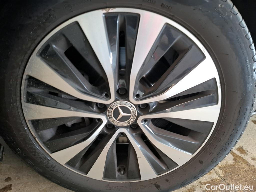  Mercedes  A-Klasse MERCEDES-BENZ Classe A Compact / 2018 / 5P / Berline A 200 d Business Line 8G-DCT #14