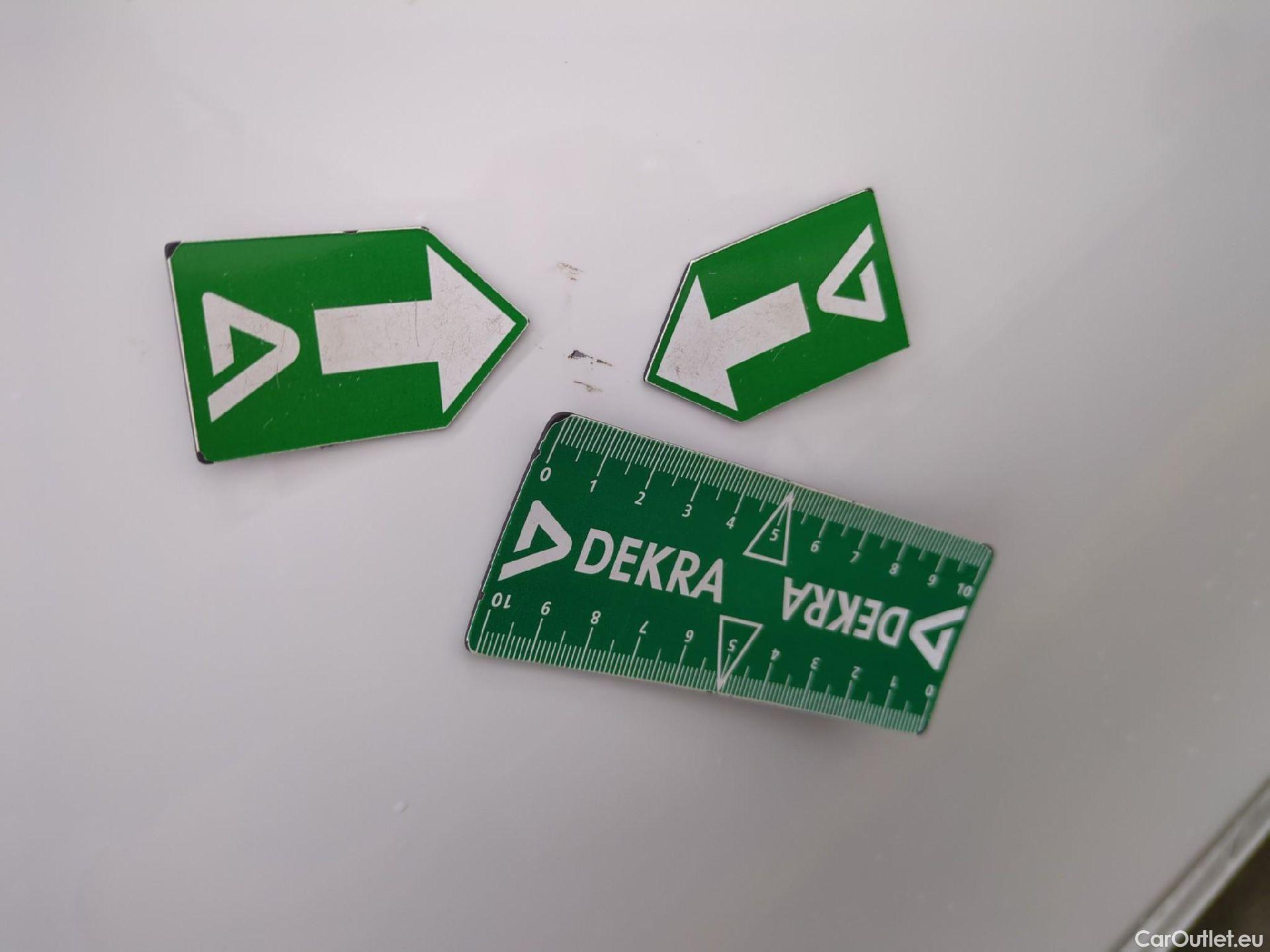  Mercedes  A-Klasse MERCEDES-BENZ Classe A Compact / 2018 / 5P / Berline A 250 e Business Line 8G-DCT #12