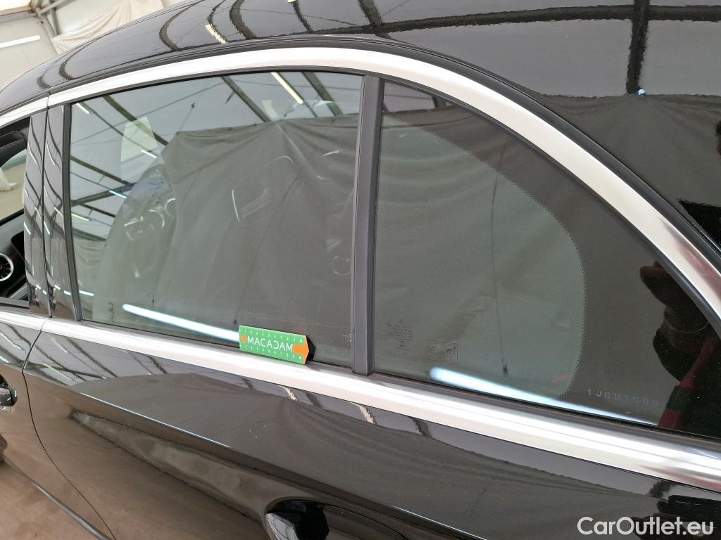  Mercedes  A-Klasse MERCEDES-BENZ Classe A 5p Berline A 180 d AMG Line 7G-DCT #6